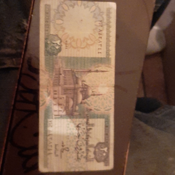 foreign currency - Picture 12 of 14